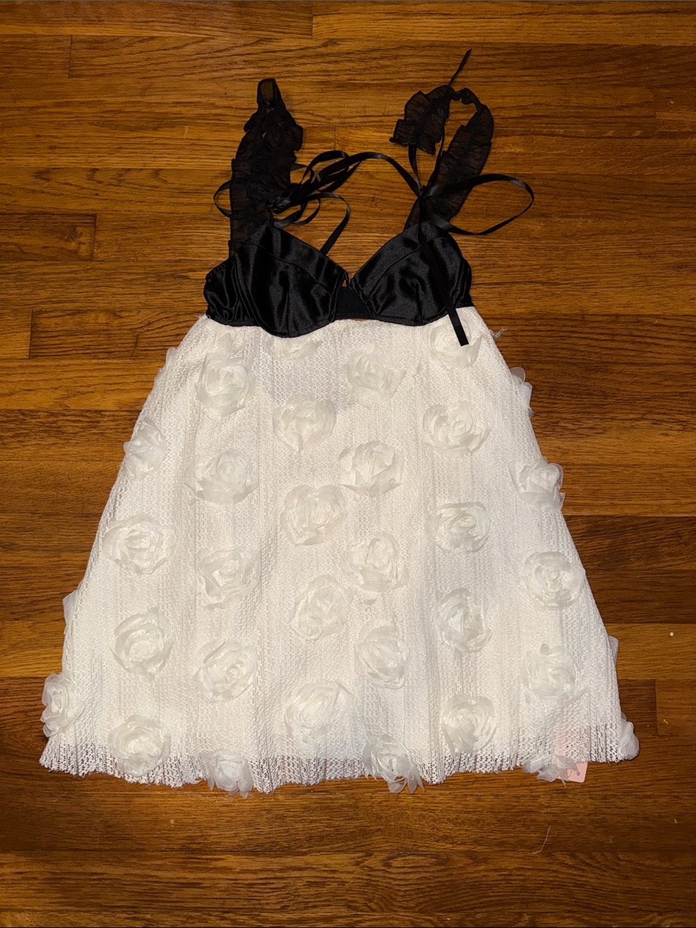Black & White Floral Appliquรฉ Mini Dress with Ruffled Straps